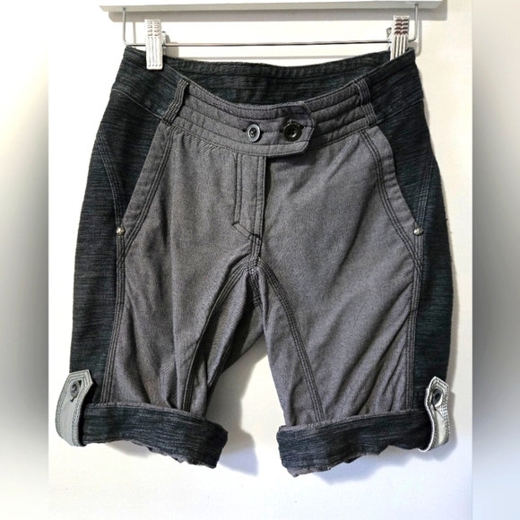 Lululemon Ride On Grey Women's Shorts. Size 2 - Picture 2 of 14